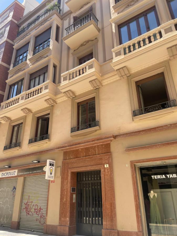Apartamento En El Centro Historico De Малага Экстерьер фото