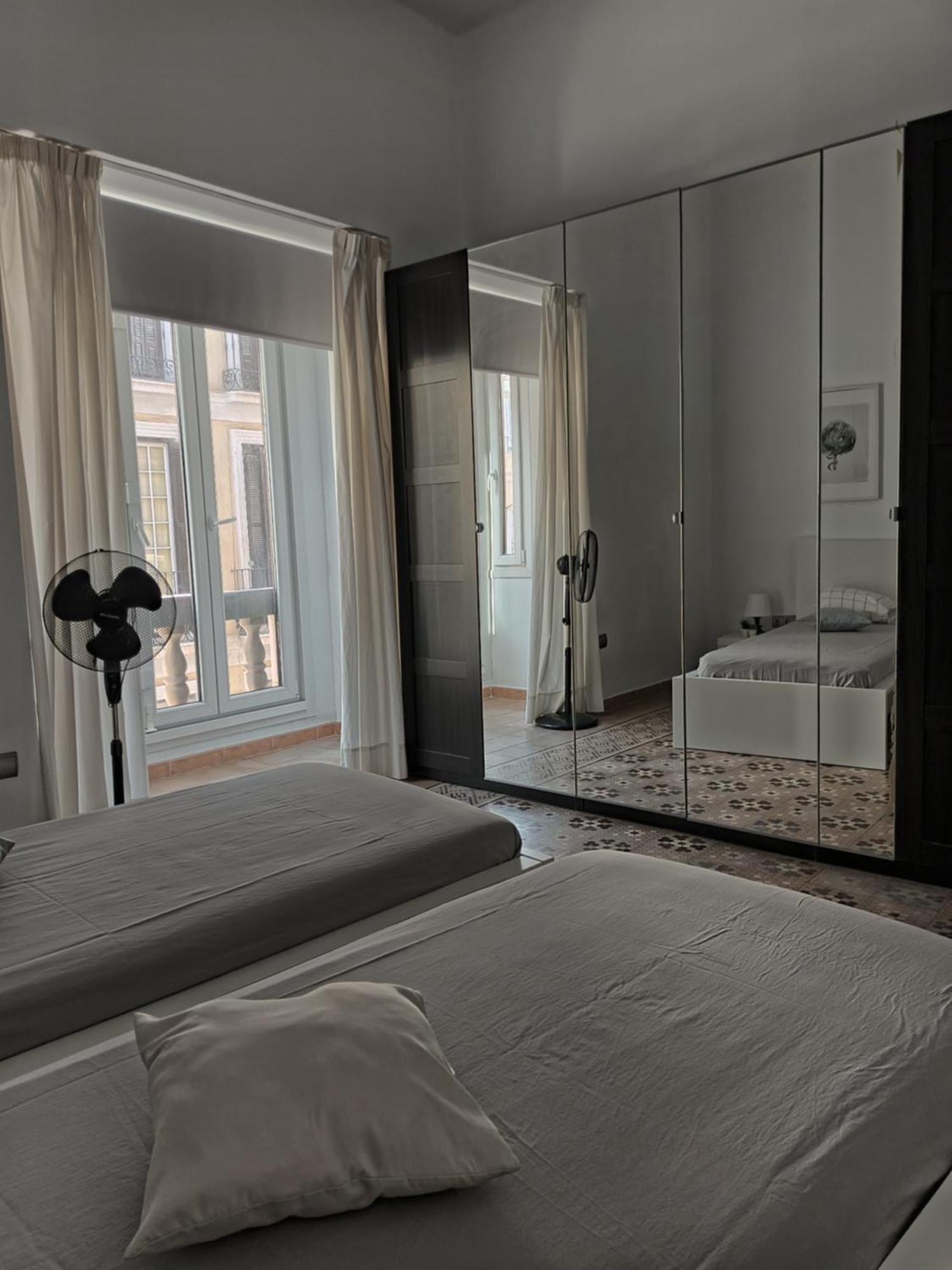Apartamento En El Centro Historico De Малага Экстерьер фото