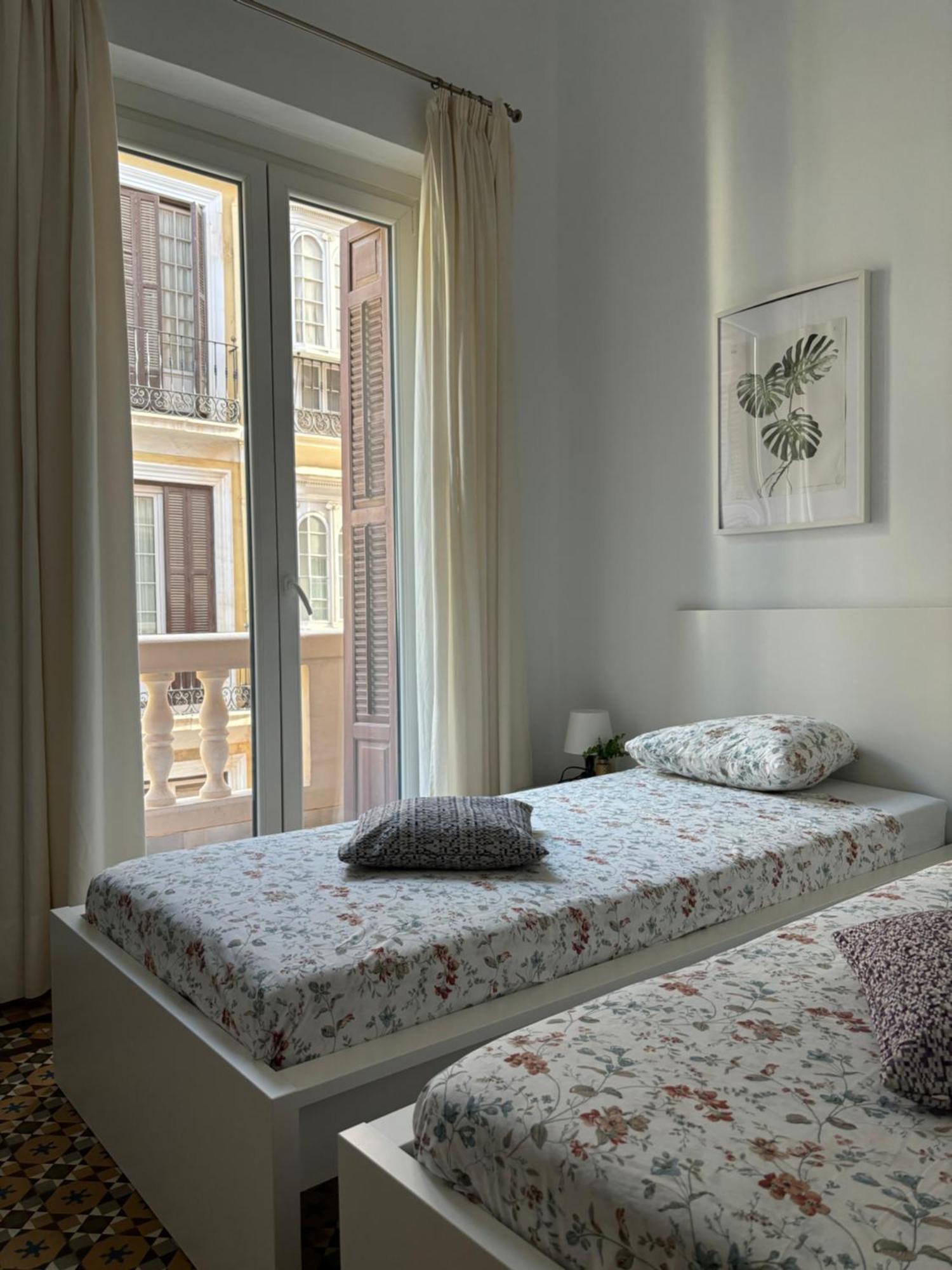 Apartamento En El Centro Historico De Малага Экстерьер фото